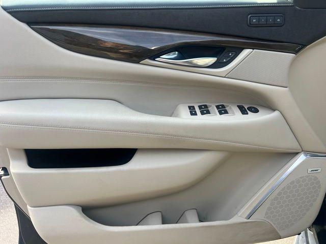 2020 Cadillac Escalade 4WD Luxury