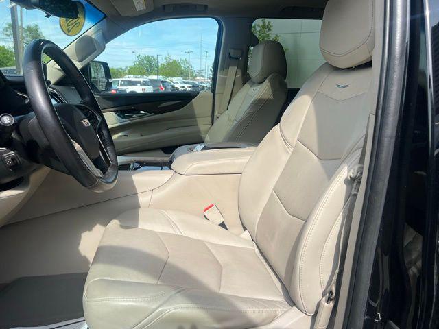 2020 Cadillac Escalade 4WD Luxury