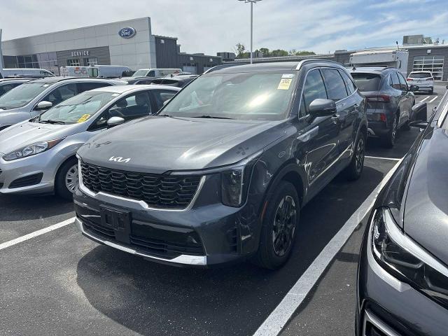 2024 Kia Sorento S for sale in Greenfield, WI