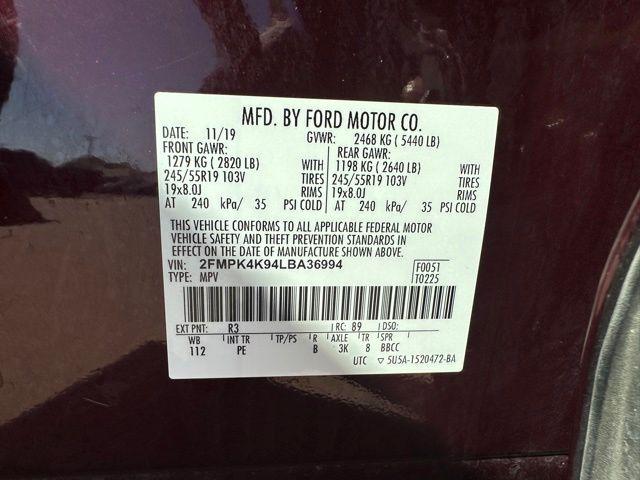 2020 Ford Edge Titanium