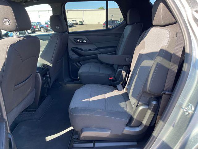 2024 Chevrolet Traverse FWD LT Cloth