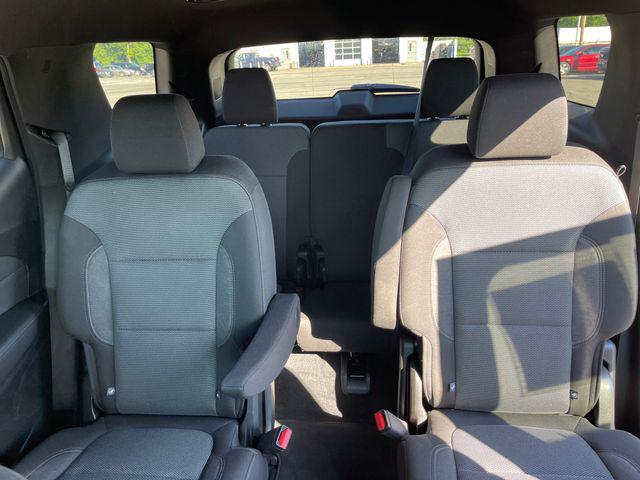 2024 Chevrolet Traverse FWD LT Cloth