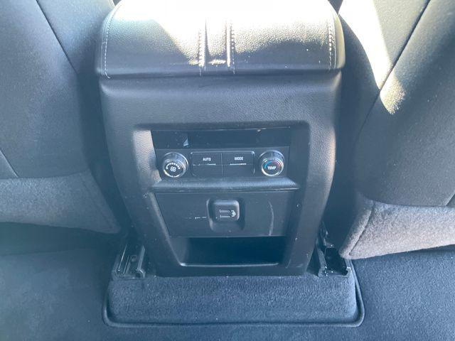 2024 Chevrolet Traverse FWD LT Cloth