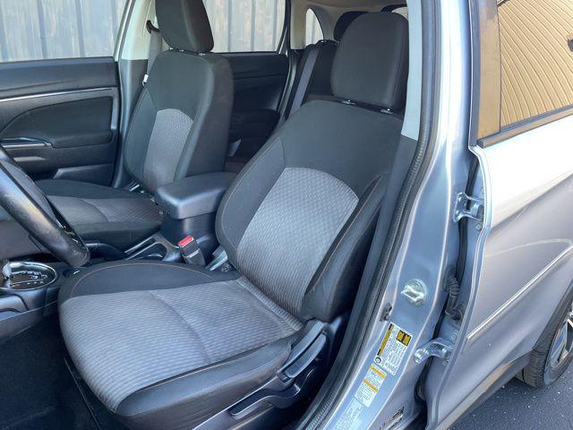 2017 Mitsubishi Outlander Sport 2.4 SE