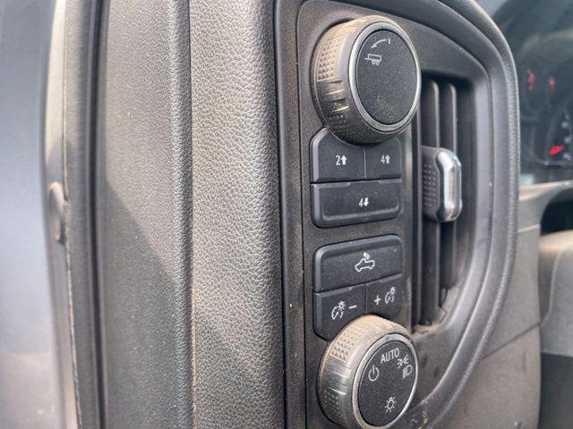 2024 Chevrolet Silverado 3500HD 4WD Crew Cab Long Bed Work Truck