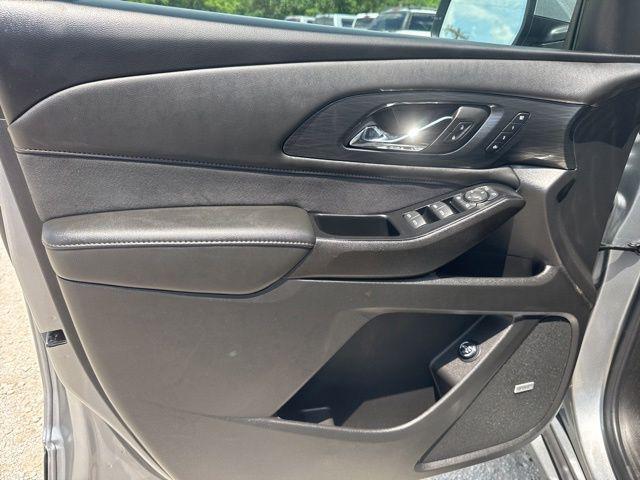 2023 Chevrolet Traverse FWD High Country