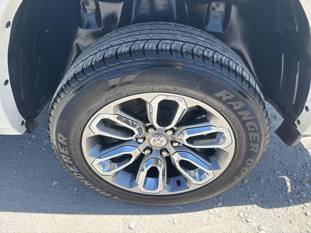 2022 Ram 1500 Laramie Crew Cab 4x2 5'7" Box