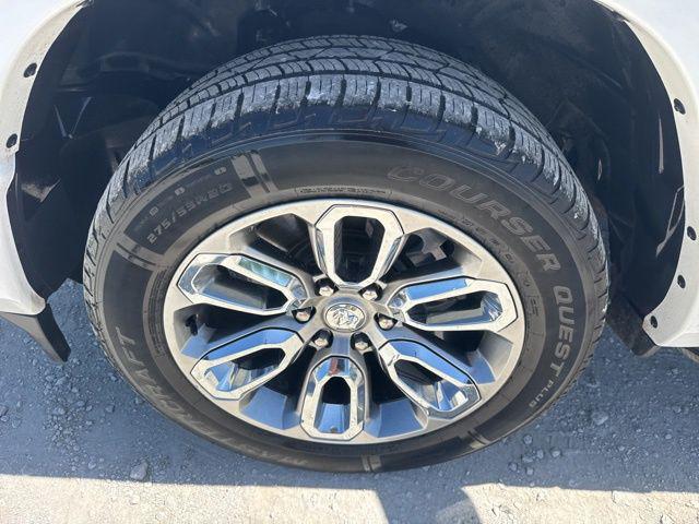 2022 Ram 1500 Laramie Crew Cab 4x2 5'7" Box