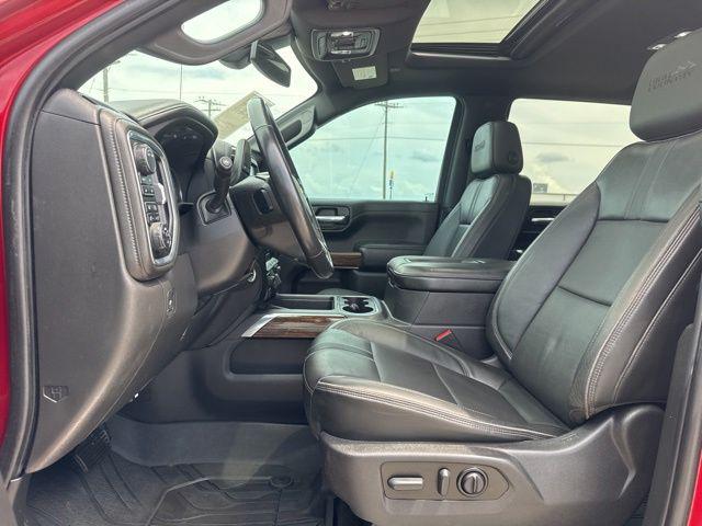 2022 Chevrolet Silverado 1500 4WD Crew Cab Short Bed High Country