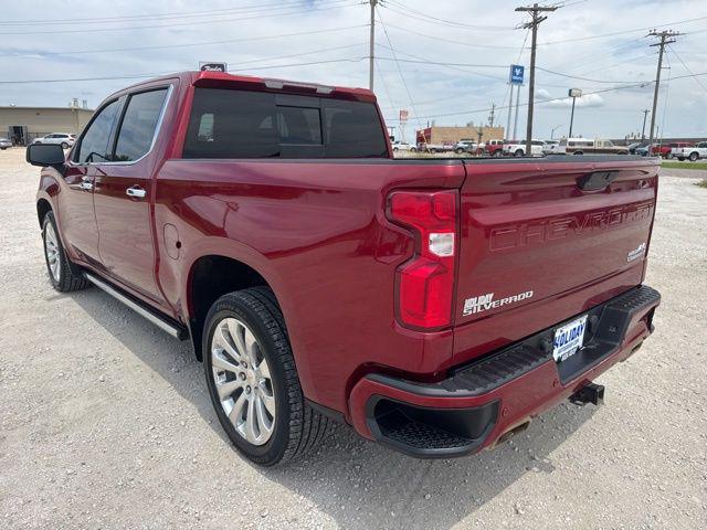 2022 Chevrolet Silverado 1500 4WD Crew Cab Short Bed High Country