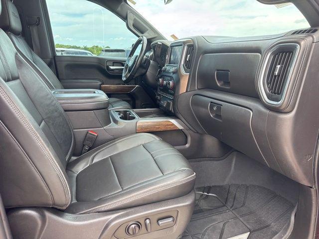 2022 Chevrolet Silverado 1500 4WD Crew Cab Short Bed High Country