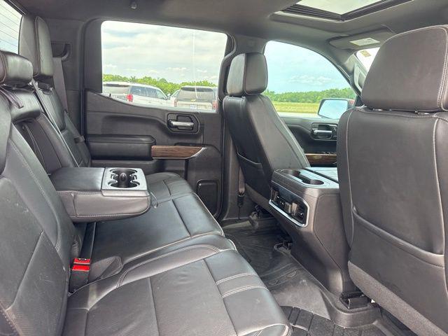2022 Chevrolet Silverado 1500 4WD Crew Cab Short Bed High Country