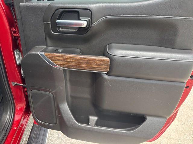 2022 Chevrolet Silverado 1500 4WD Crew Cab Short Bed High Country
