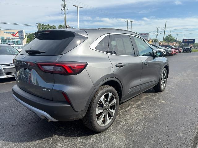2023 Ford Escape Platinum