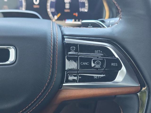2025 Jeep Grand Cherokee L Summit Reserve 4x4