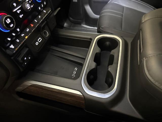 2022 Chevrolet Silverado 3500HD 4WD Crew Cab Standard Bed High Country