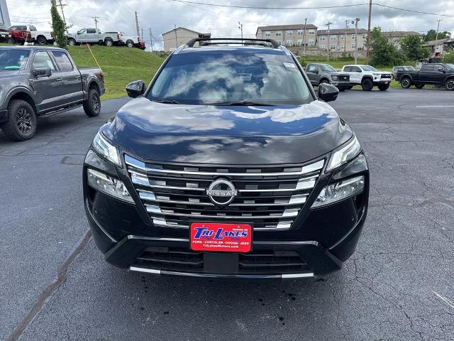 2025 Nissan Rogue Platinum FWD