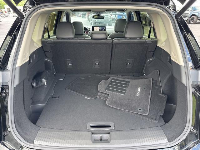 2025 Nissan Rogue Platinum FWD