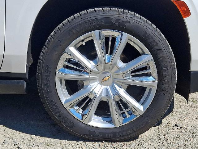 2022 Chevrolet Suburban 4WD High Country
