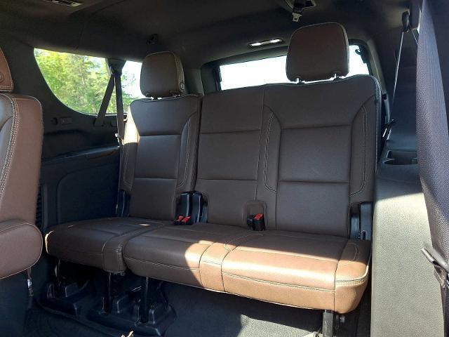 2022 Chevrolet Suburban 4WD High Country