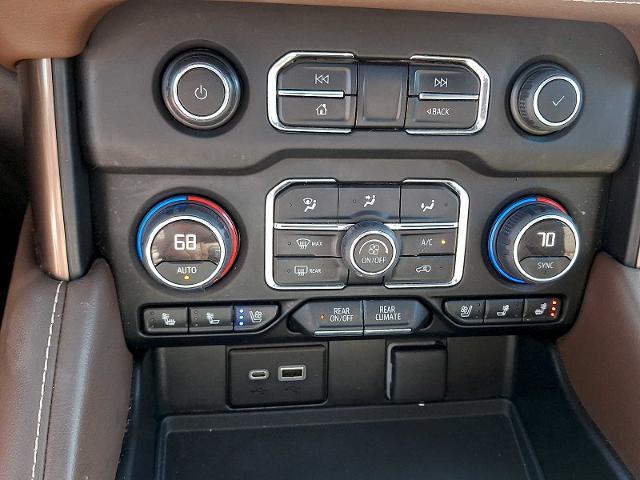 2022 Chevrolet Suburban 4WD High Country