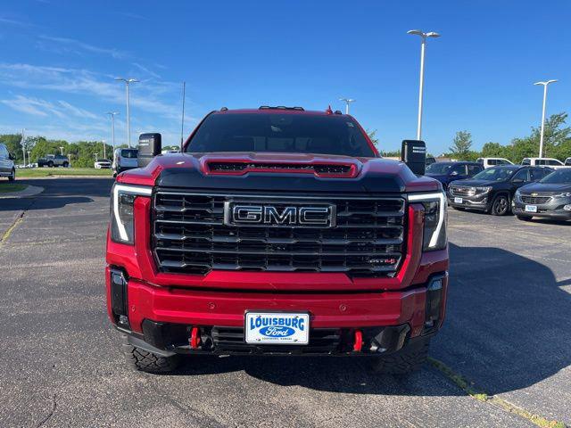 2026 GMC Sierra 2500HD Crew Cab, Standard Bed, AT4, 4WD