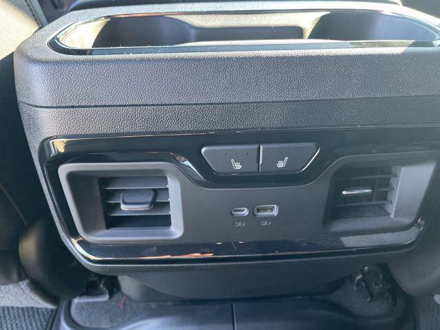2026 GMC Sierra 2500HD Crew Cab, Standard Bed, AT4, 4WD