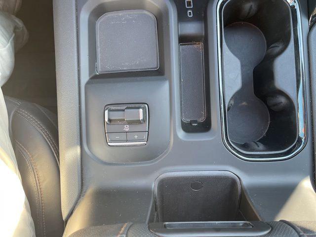 2026 GMC Sierra 2500HD Crew Cab, Standard Bed, AT4, 4WD