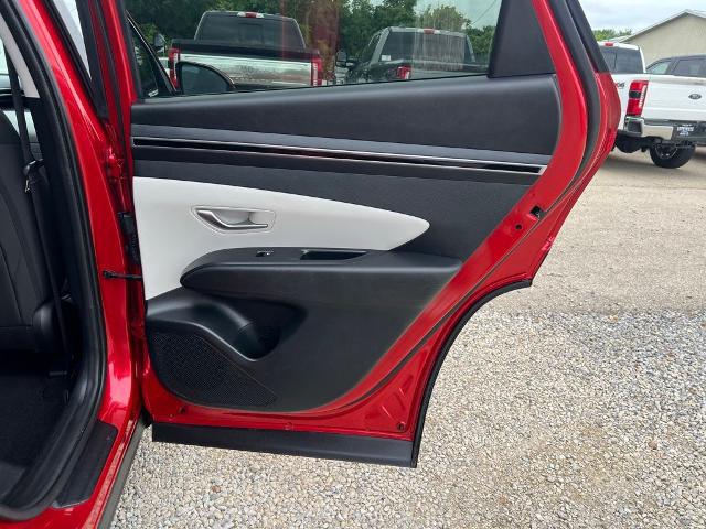 2022 Hyundai Tucson SE