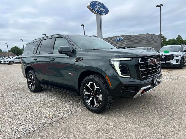 2025 GMC Yukon 4WD AT4