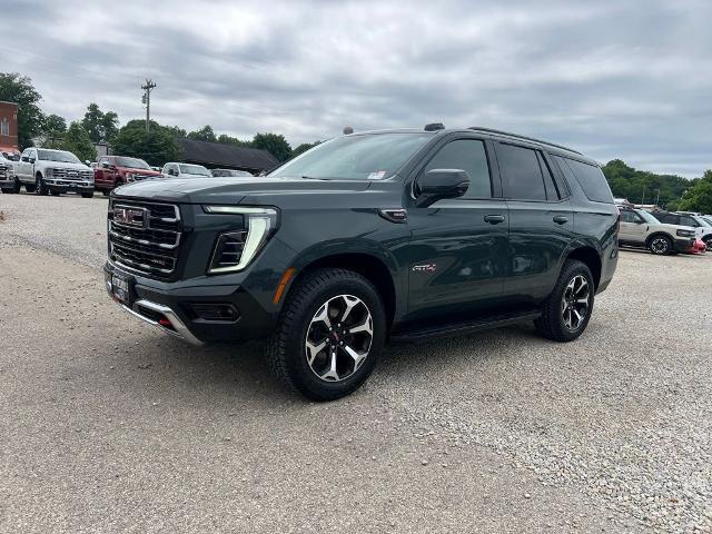 2025 GMC Yukon 4WD AT4