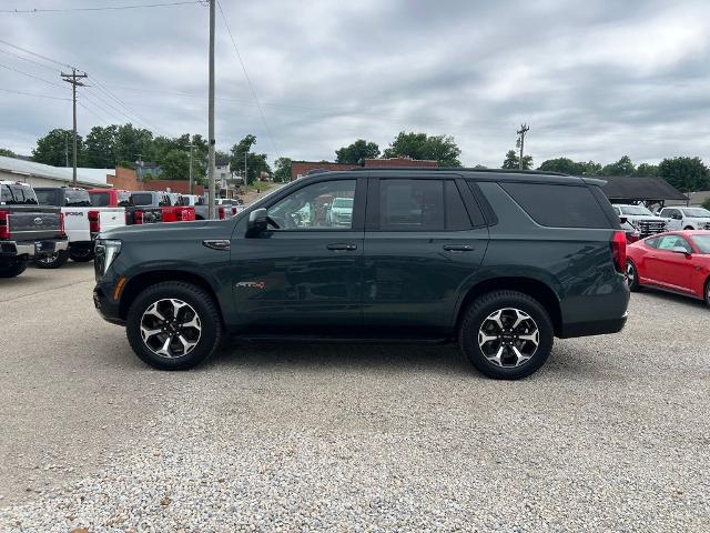 2025 GMC Yukon 4WD AT4