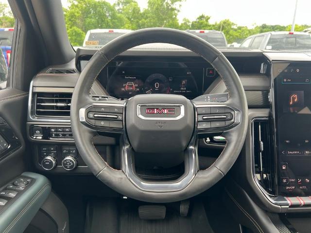 2025 GMC Yukon 4WD AT4