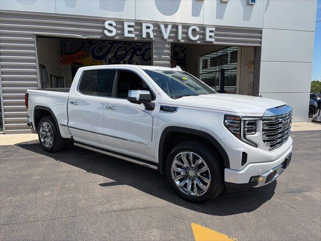 2025 GMC Sierra 1500 4WD Crew Cab Short Box Denali