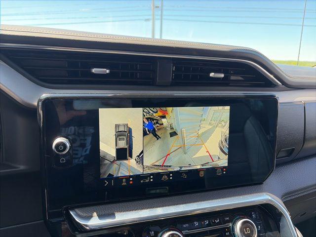2025 GMC Sierra 1500 4WD Crew Cab Short Box Denali