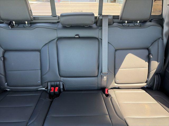 2025 GMC Sierra 1500 4WD Crew Cab Short Box Denali