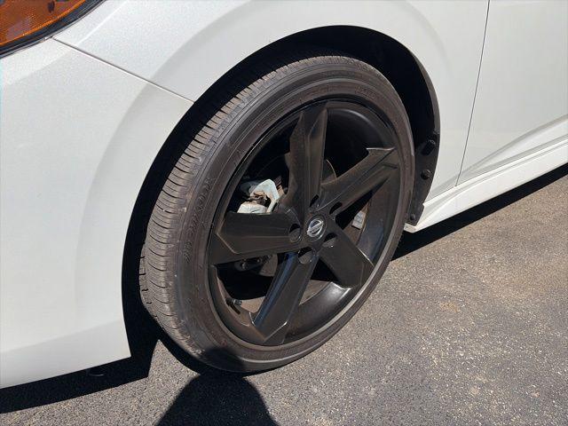 2023 Nissan Sentra SR Xtronic CVT