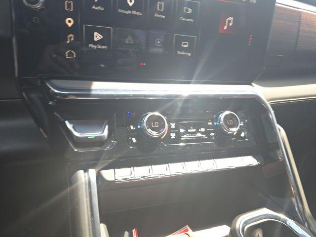 2025 GMC Sierra 3500HD 4WD Crew Cab Standard Bed Denali Ultimate