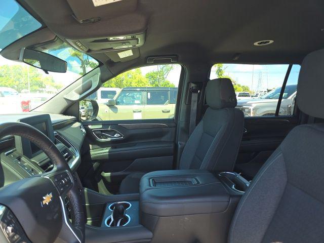 2022 Chevrolet Suburban 2WD LS