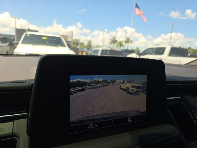 2022 Chevrolet Suburban 2WD LS