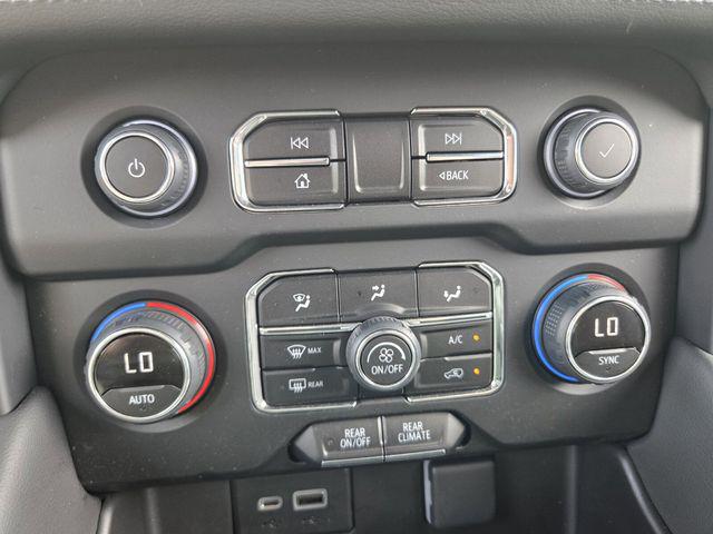 2022 Chevrolet Suburban 2WD LS