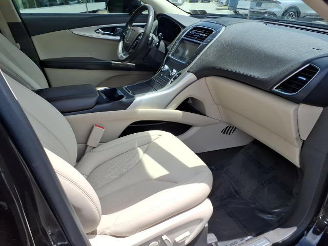 2020 Lincoln Nautilus Standard
