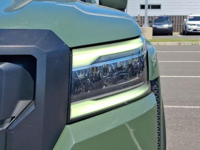 2022 Nissan Frontier Crew Cab PRO-4X 4x4