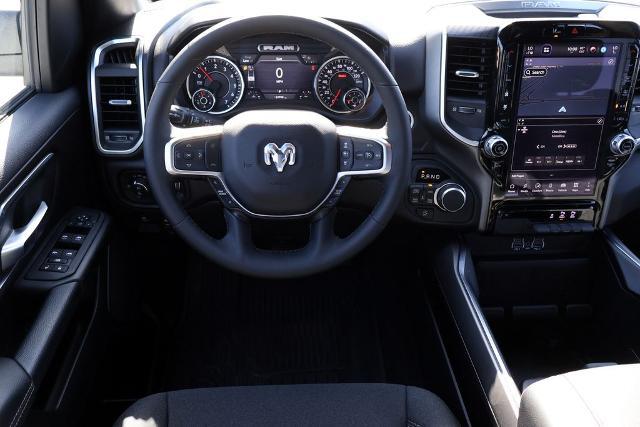 2025 Ram 1500 Lone Star Crew Cab 4x4 5'7" Box