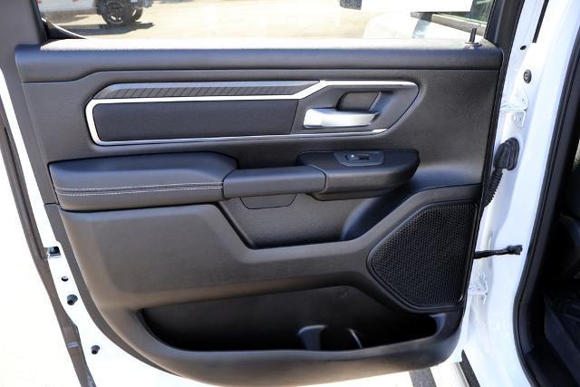 2025 Ram 1500 Lone Star Crew Cab 4x4 5'7" Box