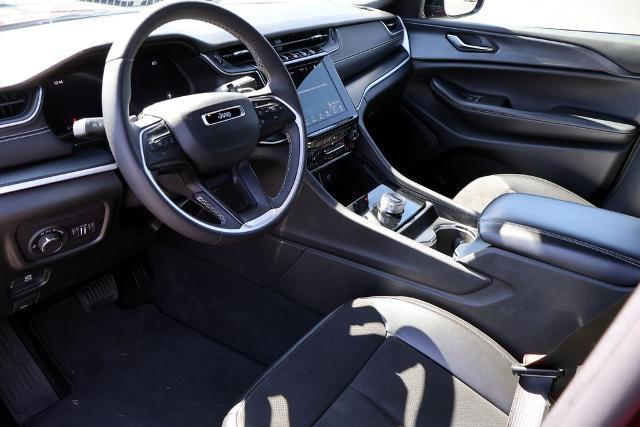 2024 Jeep Grand Cherokee Altitude 4x2