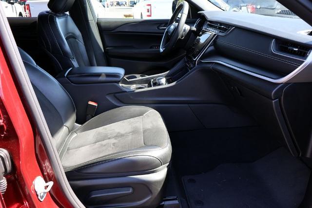 2024 Jeep Grand Cherokee Altitude 4x2