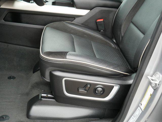 2022 Ram 1500 Laramie Crew Cab 4x4 5'7" Box