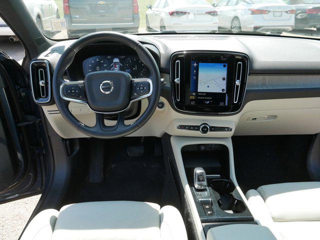 2019 Volvo XC40 T5 Inscription