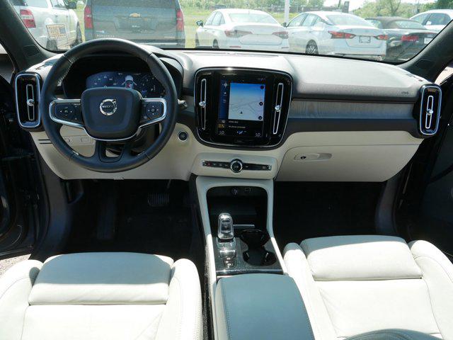 2019 Volvo XC40 T5 Inscription